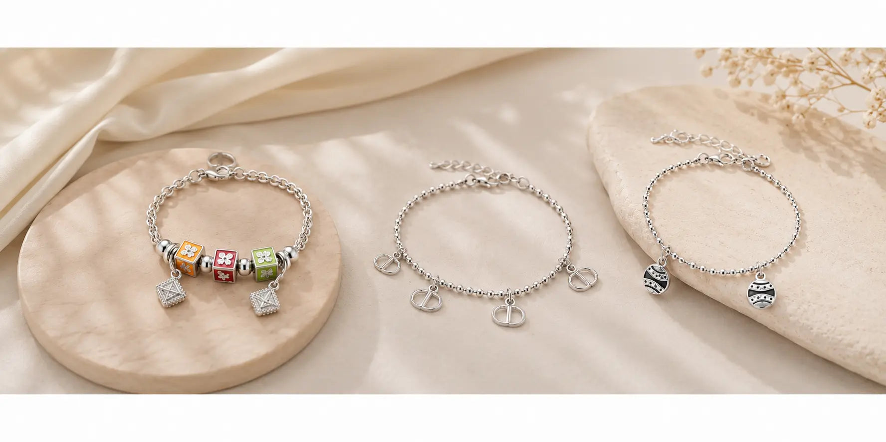 banner for silver charm bracelets category page