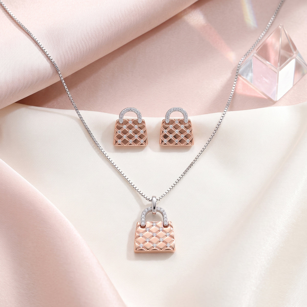 Silver Fan Lattice Pendant Necklace & Earring Set