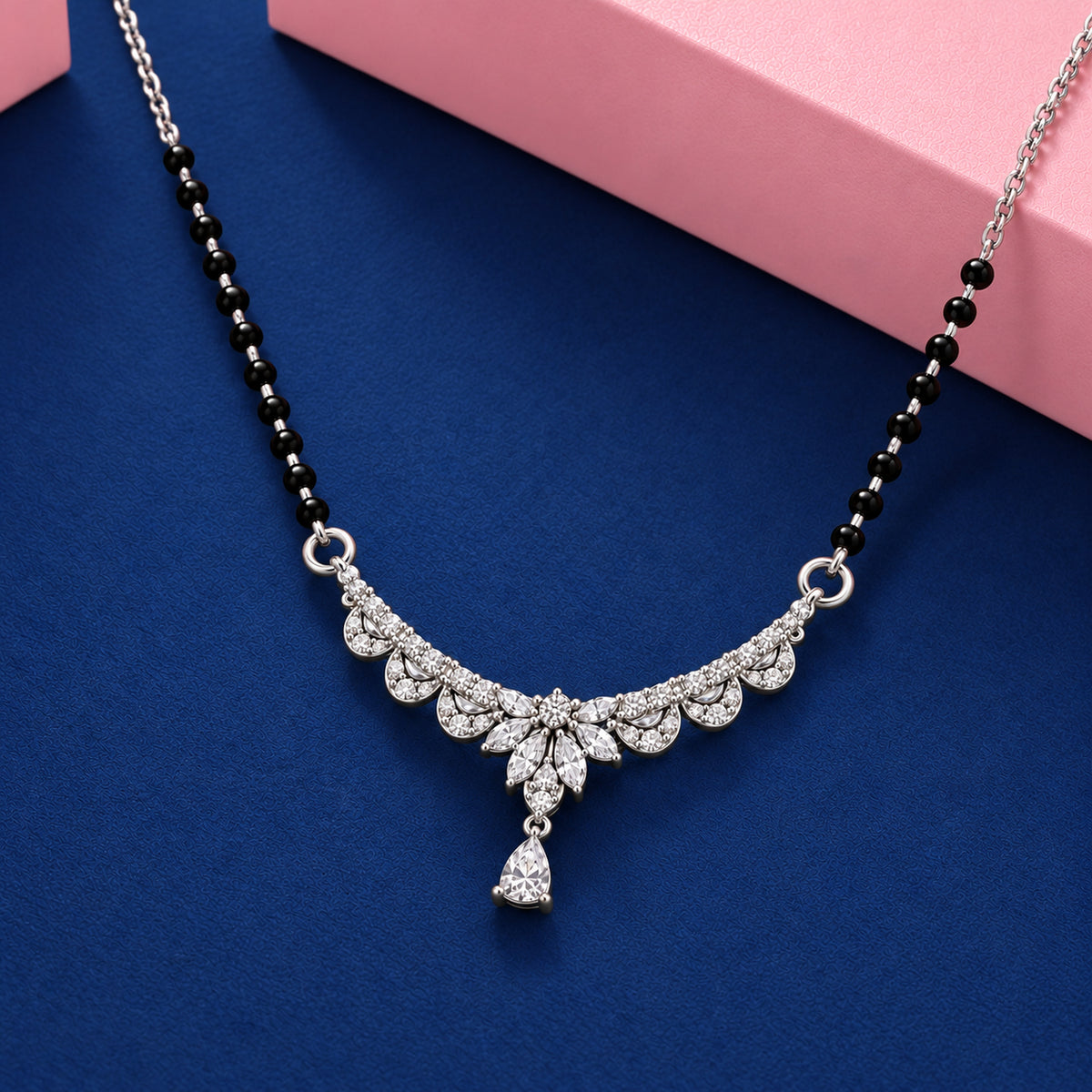 Silver Leaf Garland Pear Drop Mangalsutra
