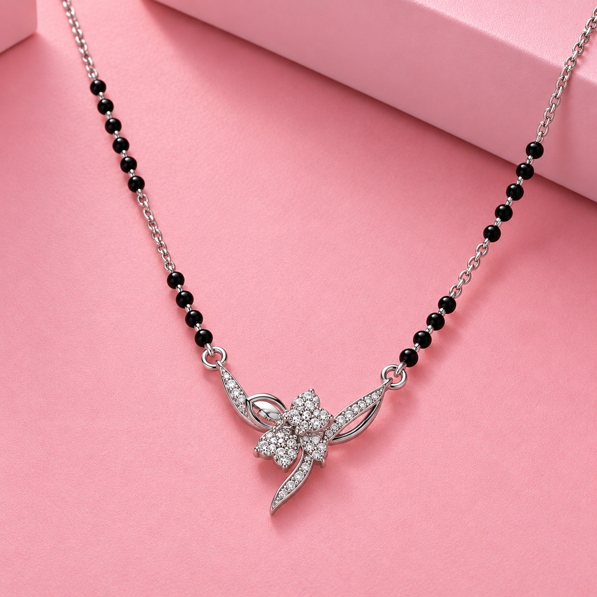 Silver Open Petal Flower Mangalsutra