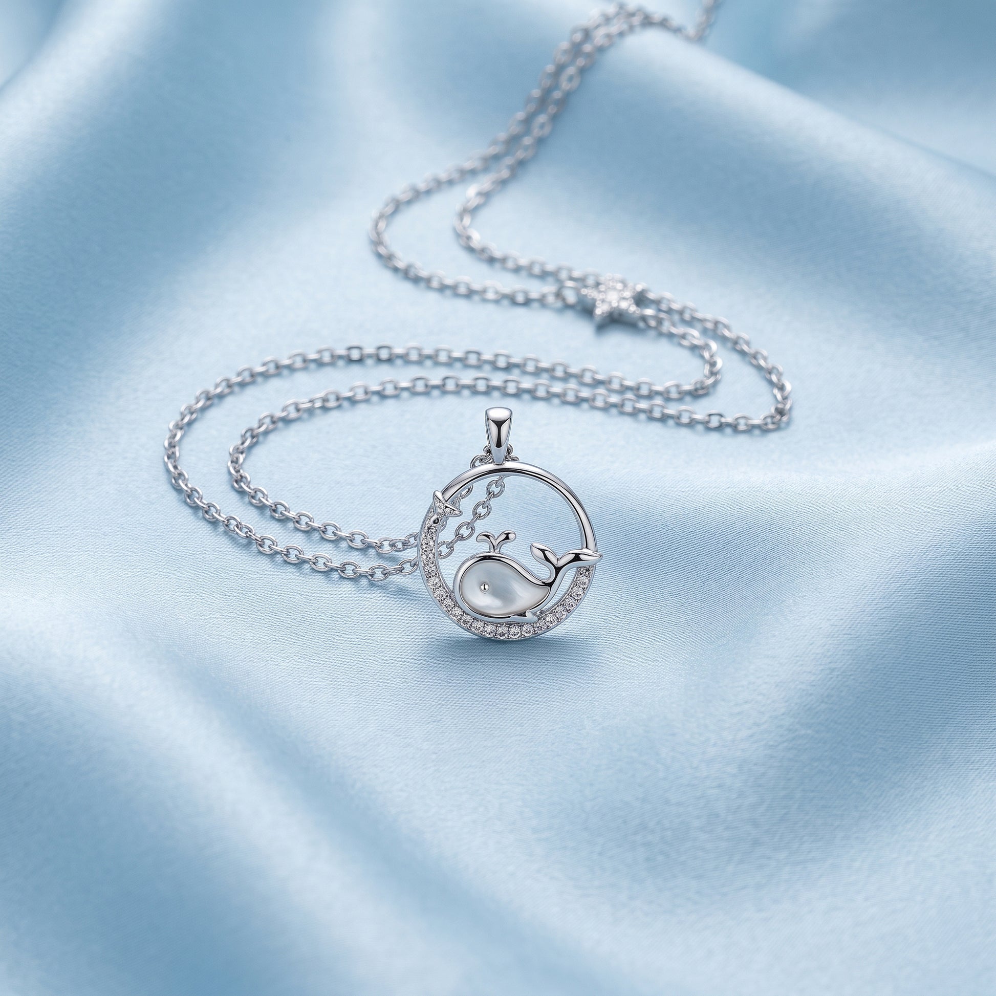Silver Circle and Star Pendant Necklace
