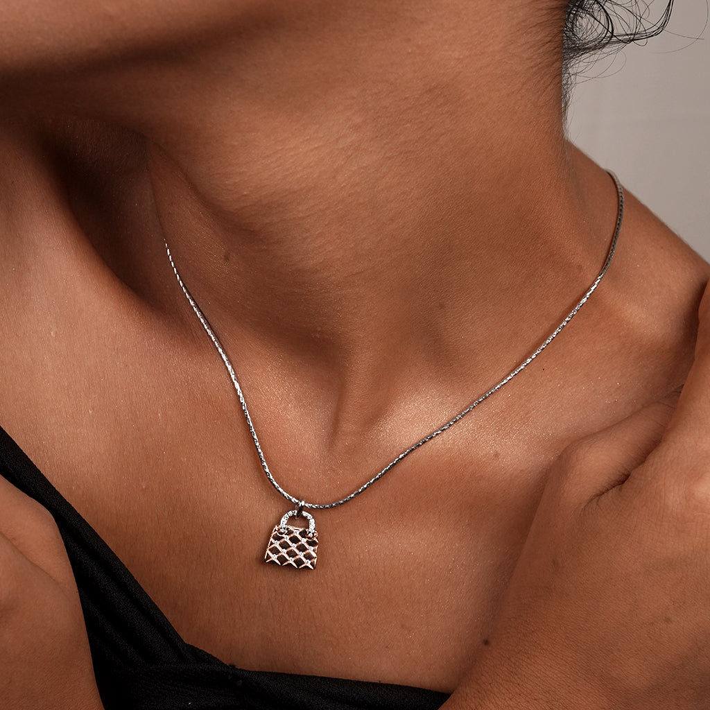 Silver Fan Lattice Pendant Necklace & Earring Set