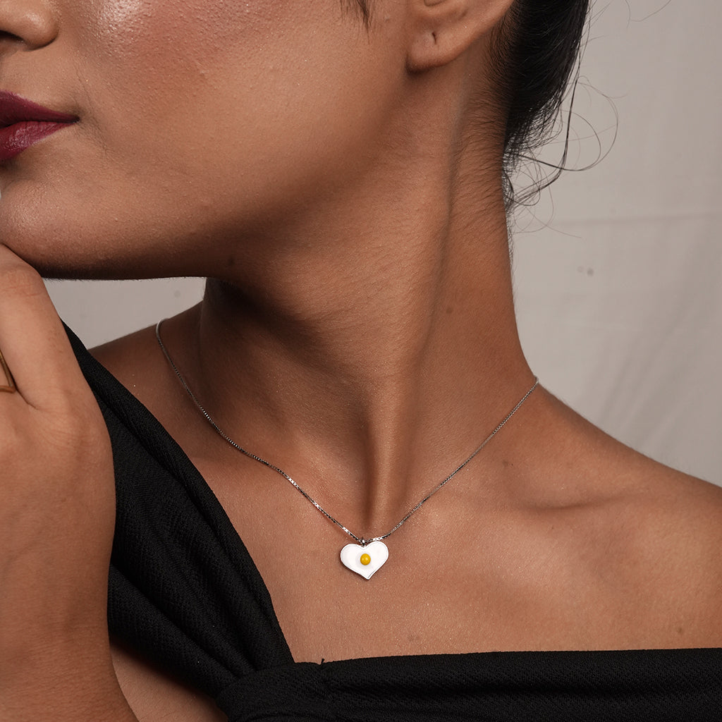 Silver Enamel Daisy Heart Pendant Necklace