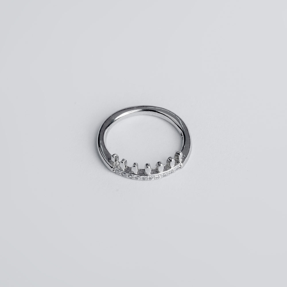 Crown Shape Delicate Ring