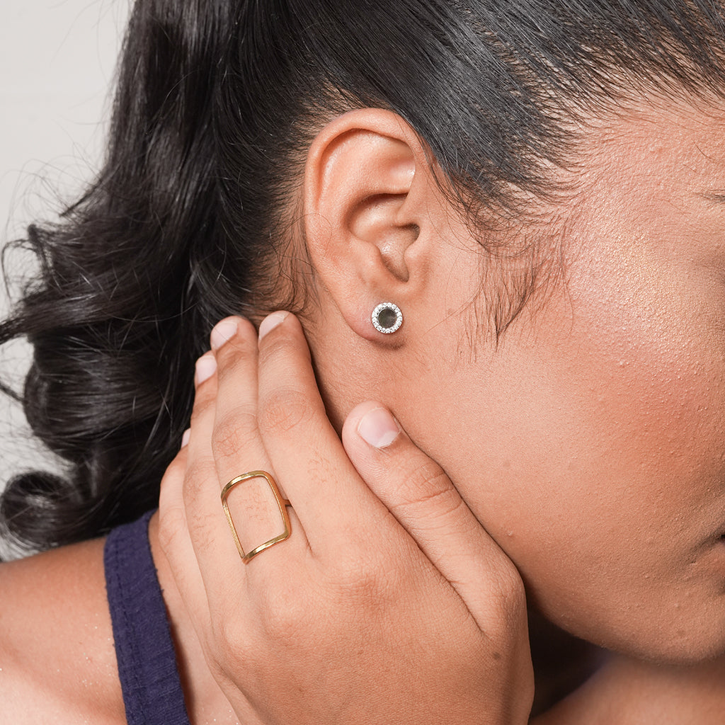 Silver Noir Halo Stud Earrings 1