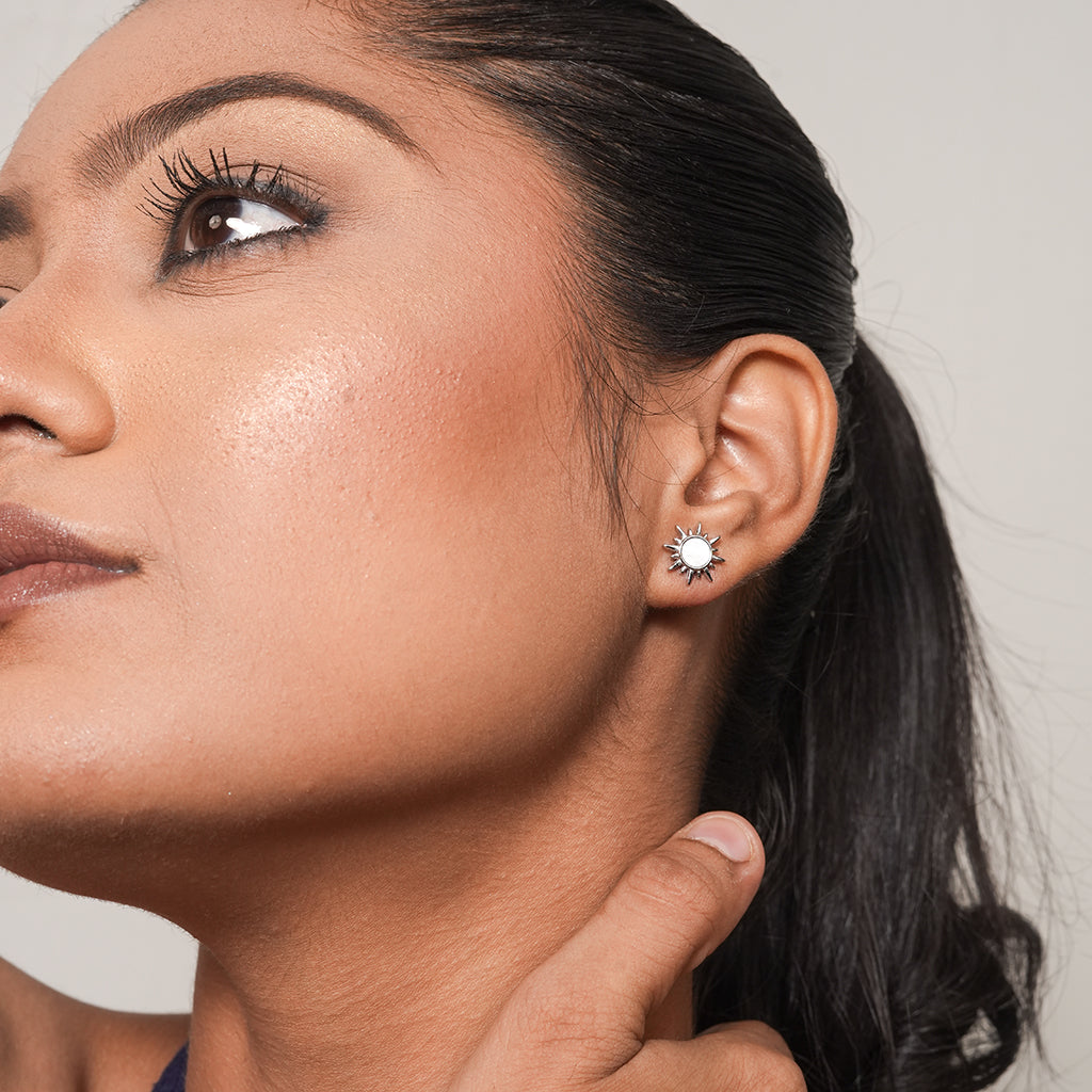 Silver Mother-of-Pearl Sunburst Stud Earrings 2