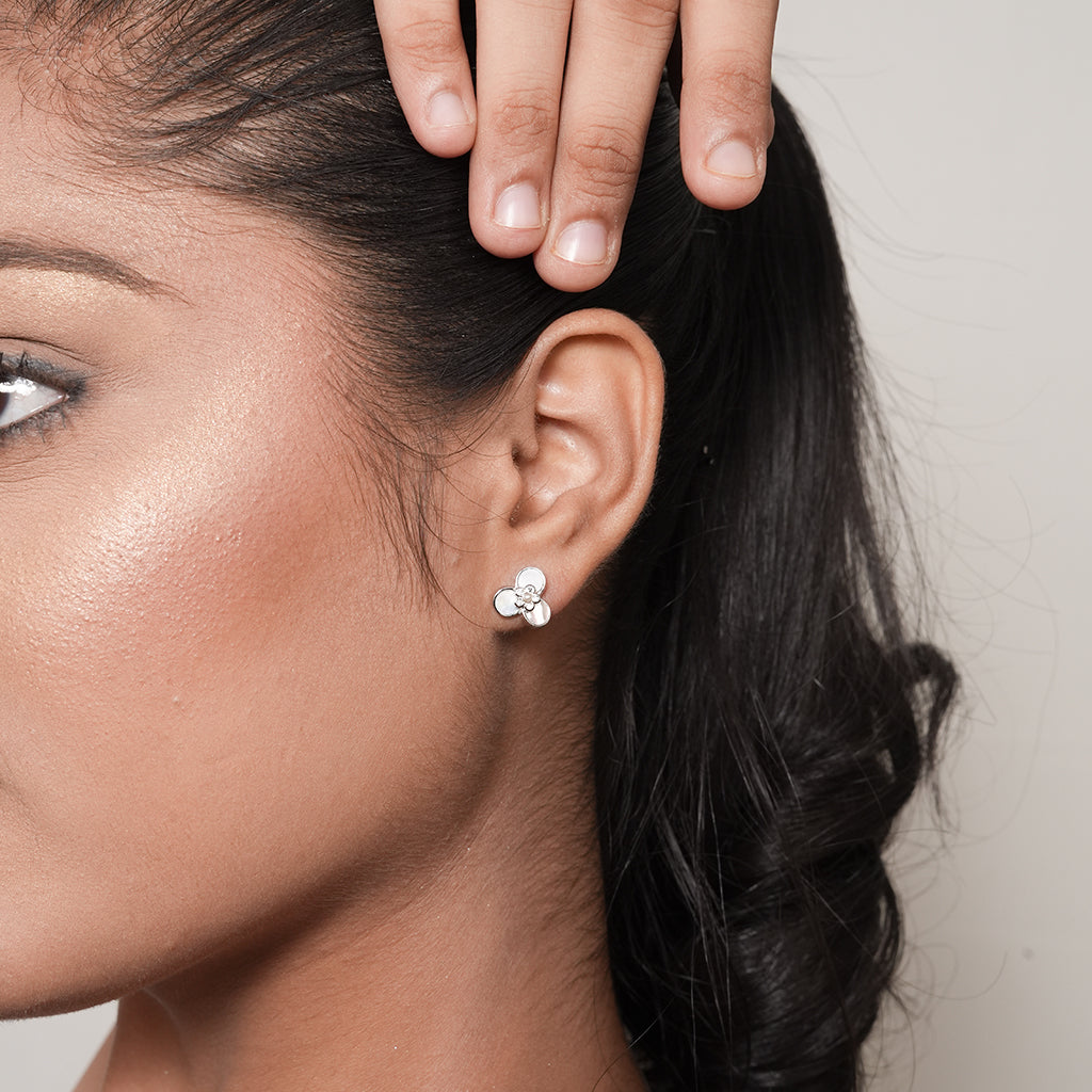 Silver Floral-Centre Mother-of-Pearl Trefoil Stud Earrings