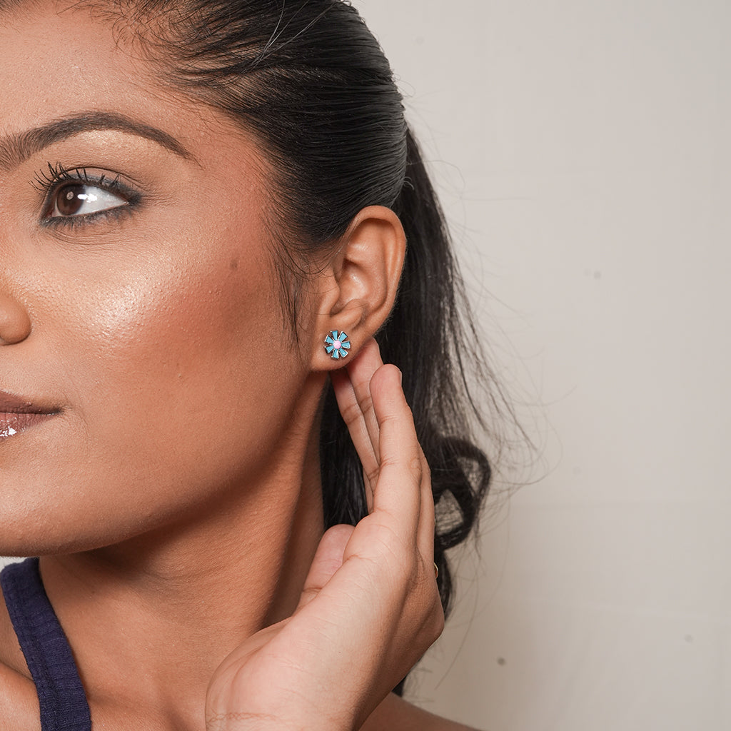 Silver Turquoise Enamel Daisy Stud Earrings 1