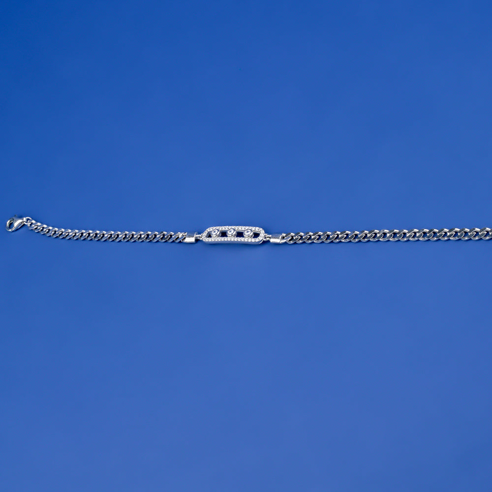 Fancy Lucky With Small Dimonds