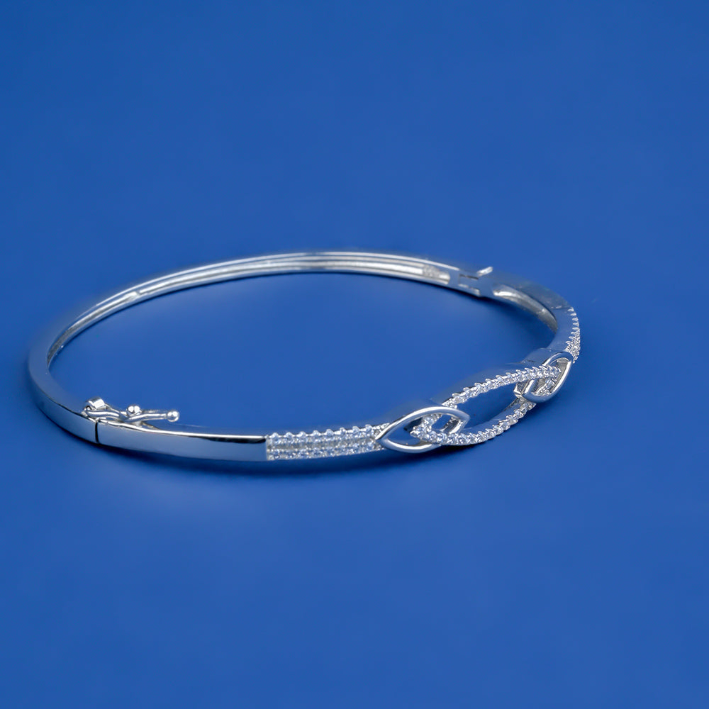 Fancy New Bracelet 55