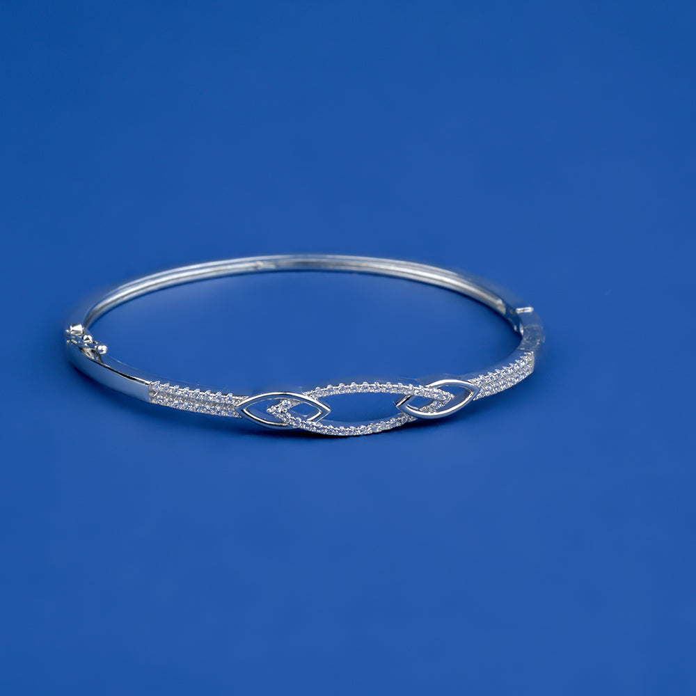 Fancy New Bracelet 55