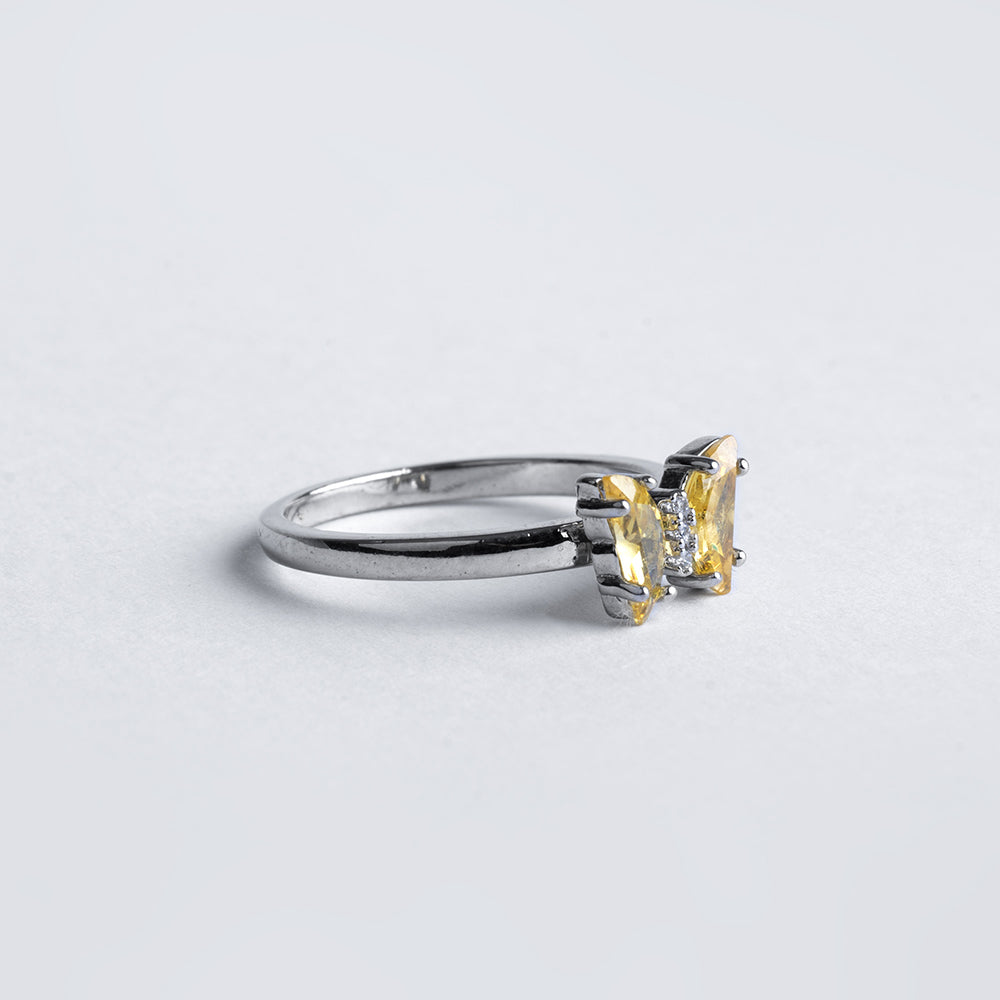 Fancy Yellow L Ring