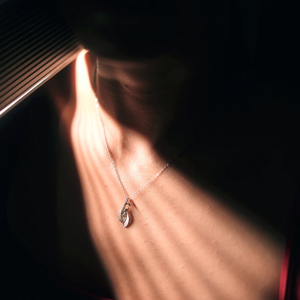 Silver Marquise Leaf Pendant Necklace