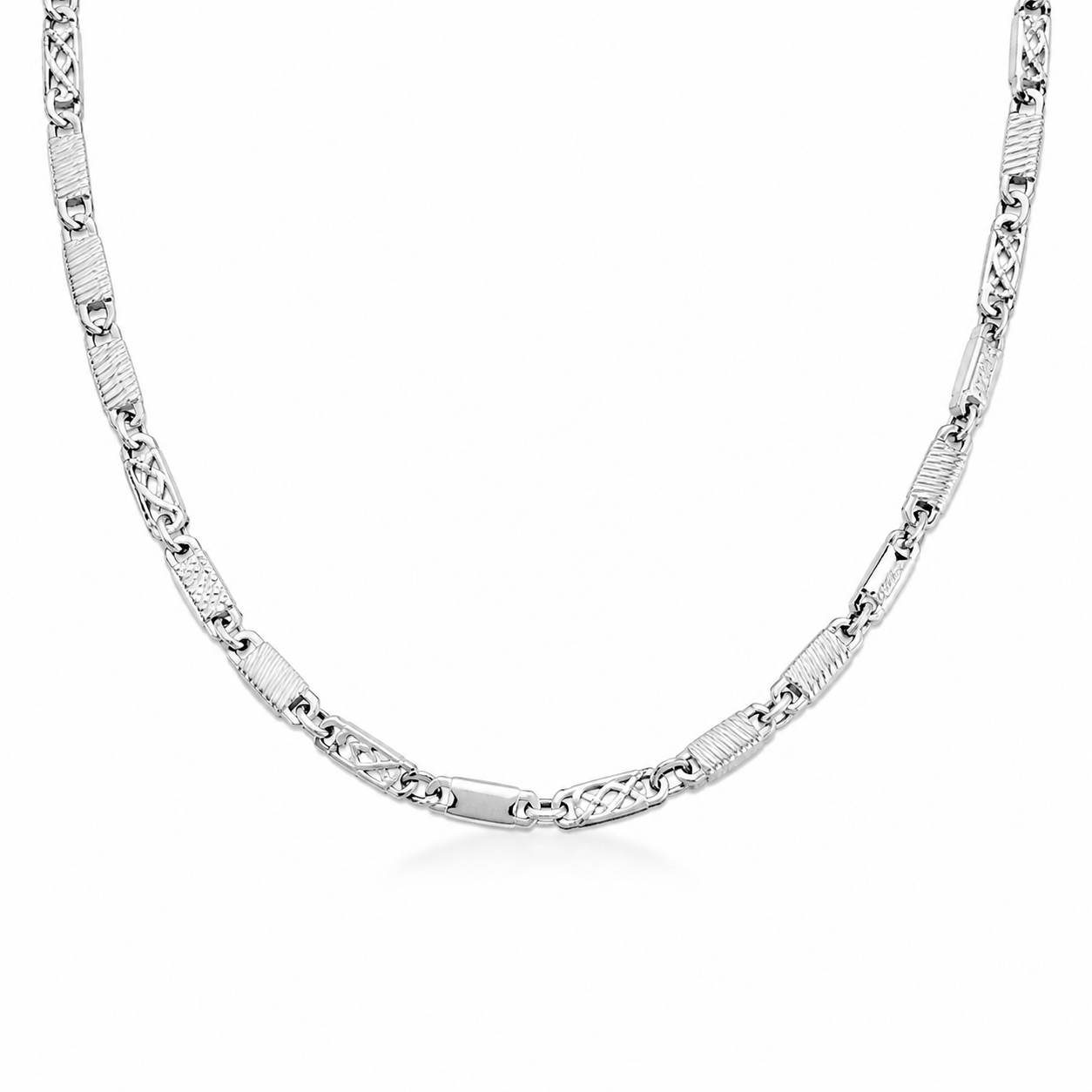 Close up of Men's Sterling Silver Alternating Textured Link Chain showing alternating textured barrel and smooth open knot links.
