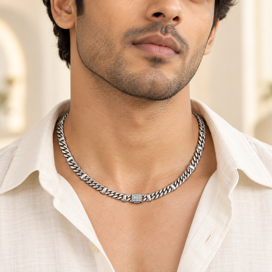 Silver Bar Station Cuban Link Chain