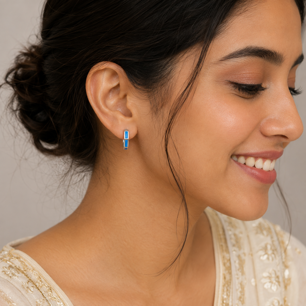 Silver Turquoise Hexagon Huggie Earrings_03