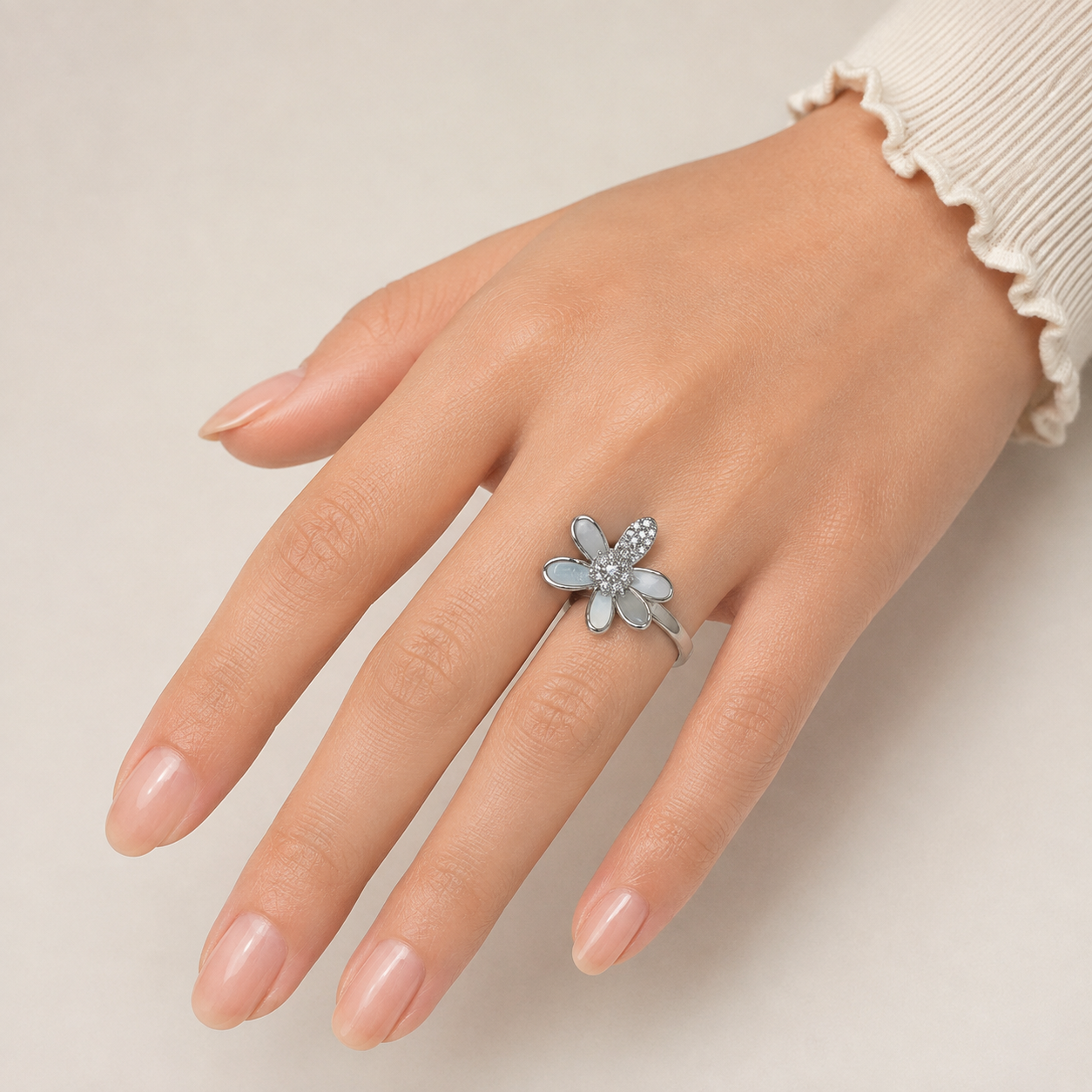 Silver CZ Open Petal Daisy Ring