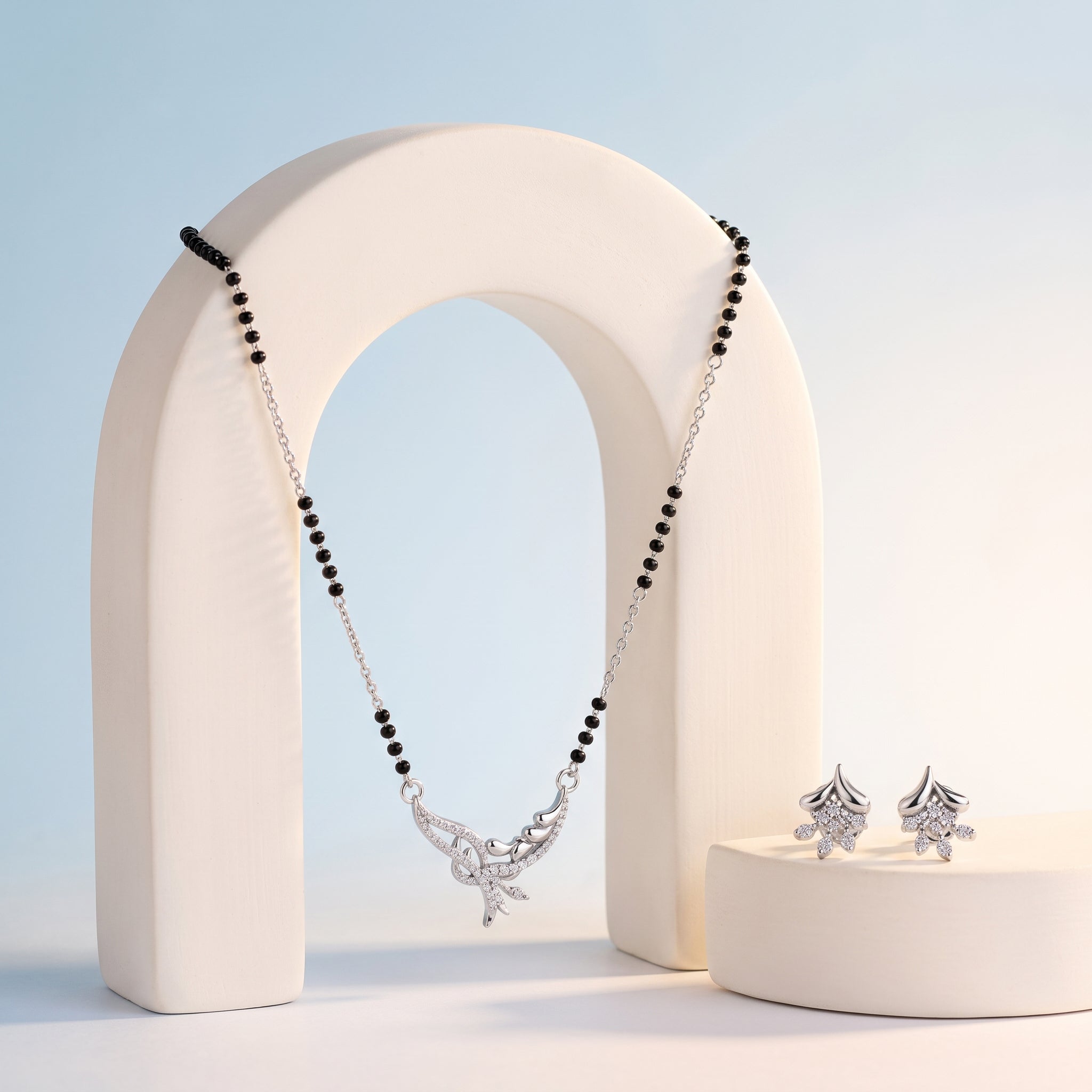 Silver Feather Swirl Mangalsutra Set