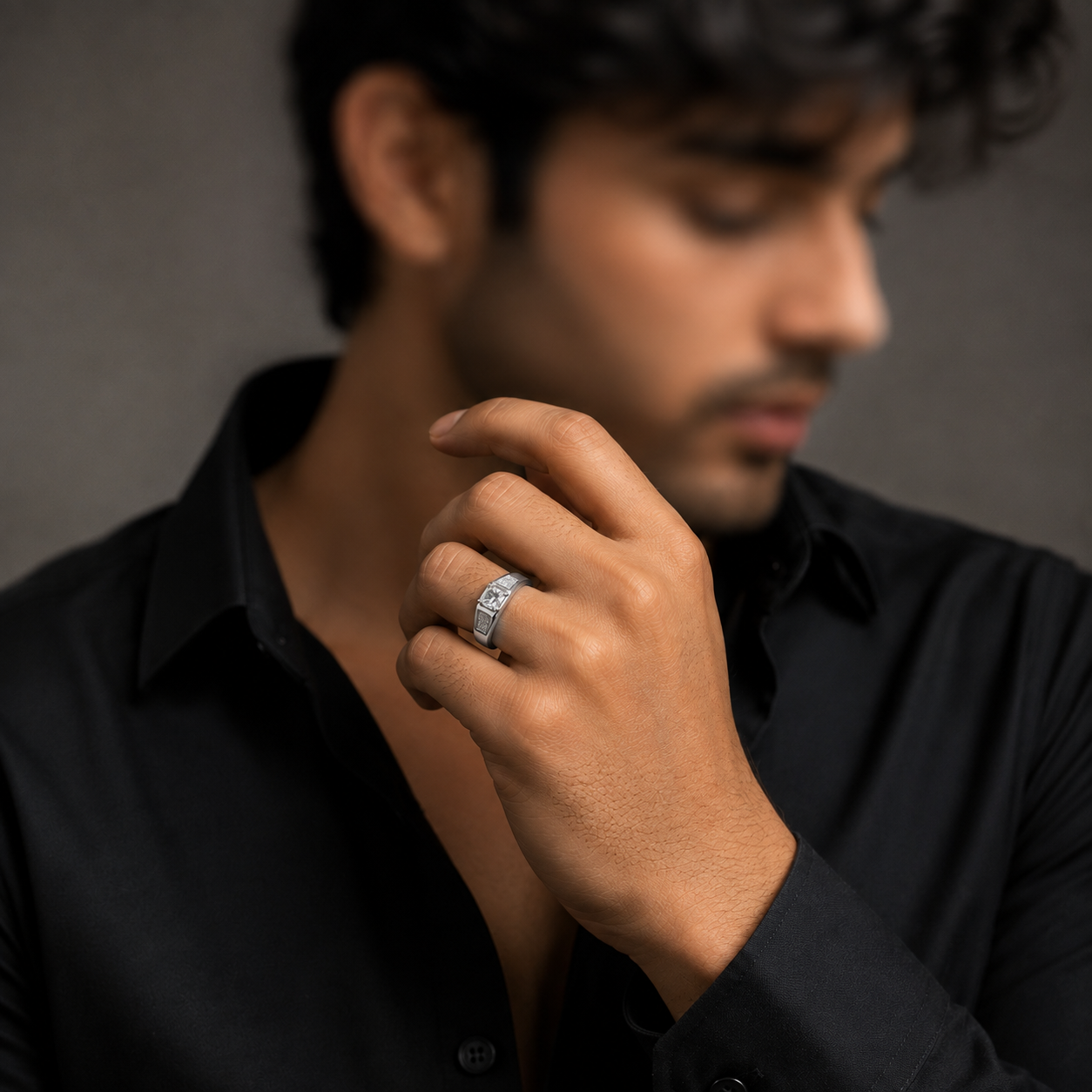 Low set solitaire mens ring in polished silver