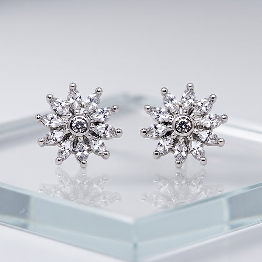 Silver Star Flower Stud Earrings