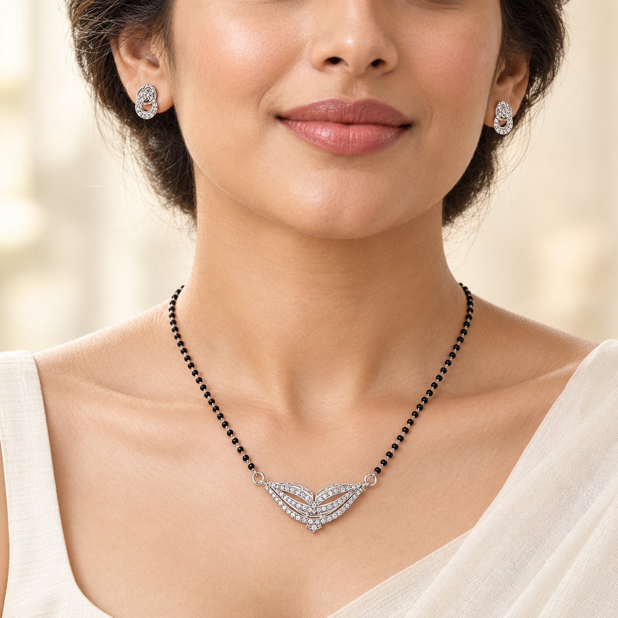 Silver Wing Leaf V Pendant Mangalsutra Set